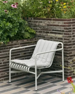 HAY Palissade Lounge Chair Low, hot galvanised fra><noscript><img width=
