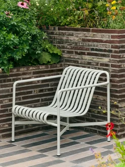HAY Palissade Lounge Chair Low, hot galvanised fra><noscript><img width=
