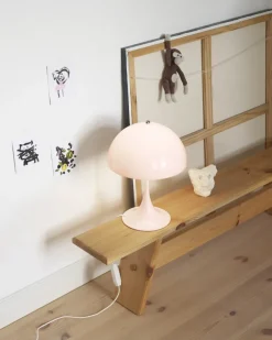 Louis Poulsen Panthella 250 bordlampe, sort af Verner Panton><noscript><img width=