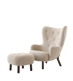 &Tradition Petra VB3 lænestol inkl. Skammel, Sheepskin honey 50 fra><noscript><img width=