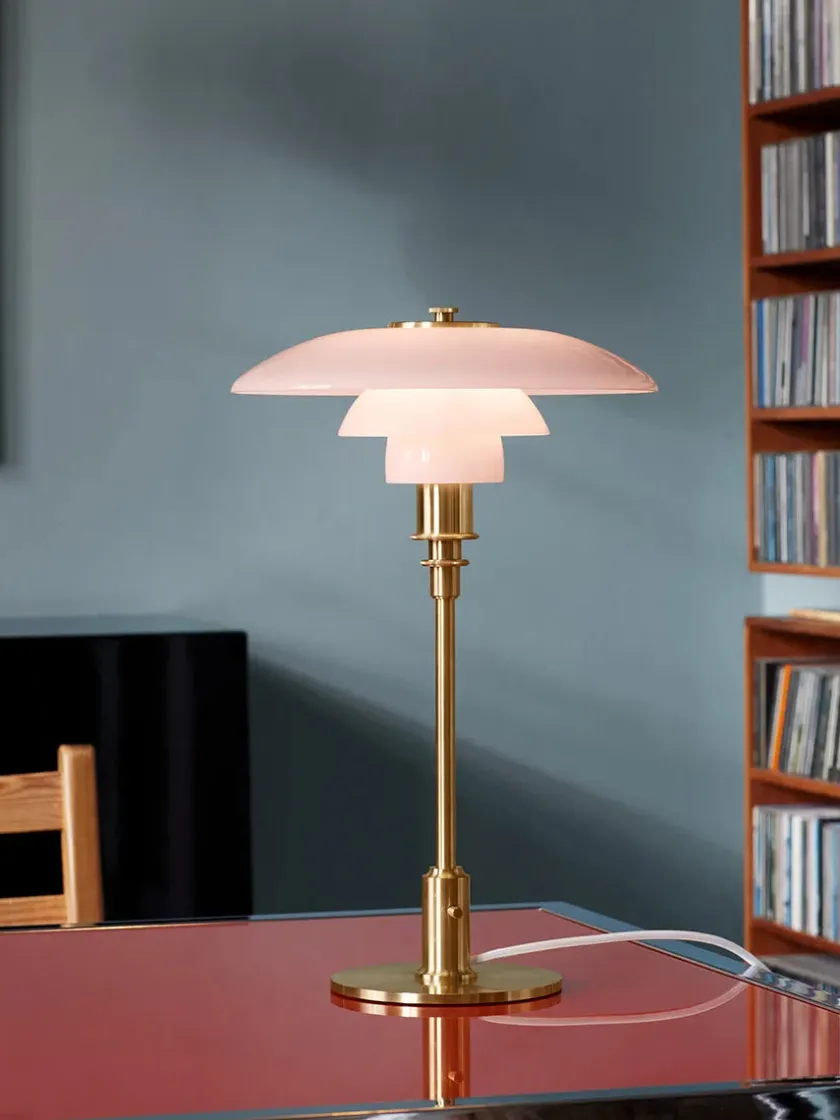 Louis Poulsen PH 3/2 Bordlampe, Aged Brass fra> Spots