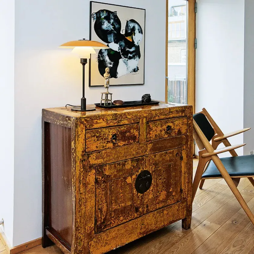 Louis Poulsen PH 3½-2½ Bordlampe, gul af Poul Henningsen> Spots