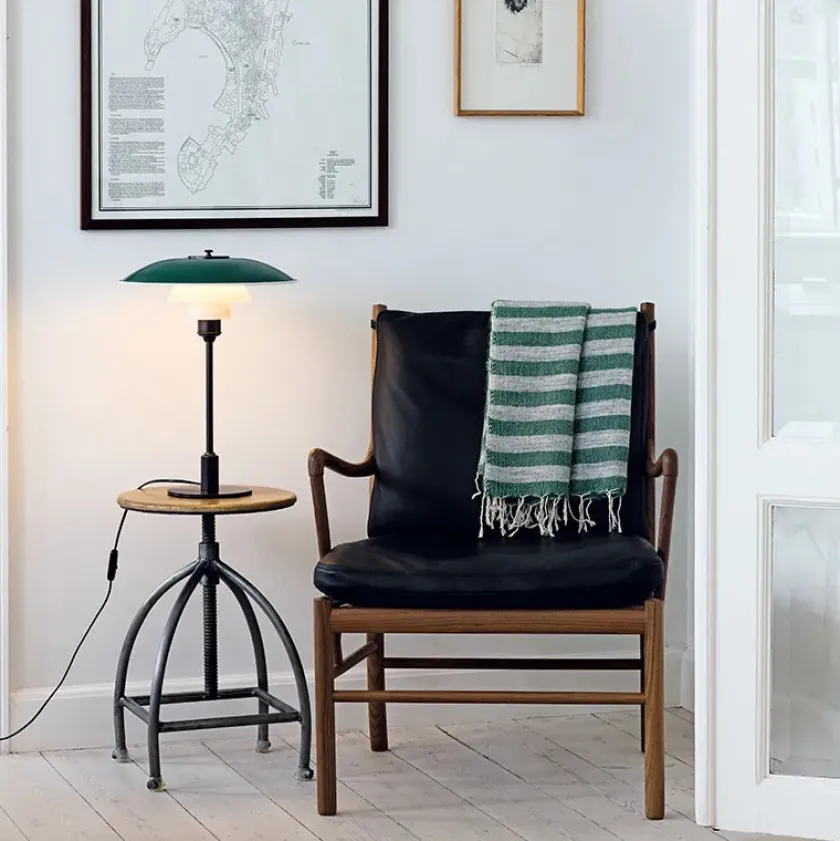 Louis Poulsen PH 3½-2½ Bordlampe, gul af Poul Henningsen> Spots
