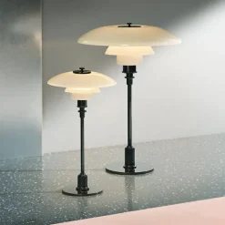Louis Poulsen PH 2/1 Bordlampe, sort metalliseret fra> Skrivebordslamper|Spots