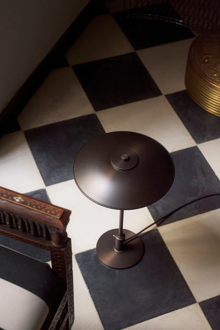Louis Poulsen PH 3/2 Bordlampe, sort metalliseret fra> Skrivebordslamper|Spots
