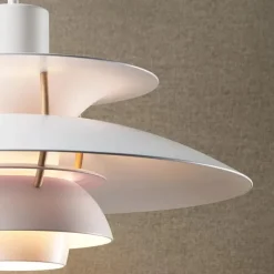 Louis Poulsen PH 5 Mini Pendant, Monochrome Pale Pewter af Poul Henningsen><noscript><img width=