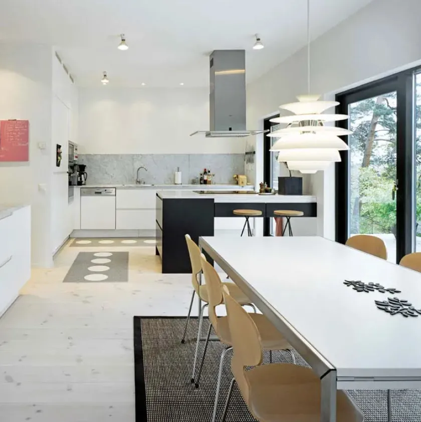 Louis Poulsen PH Snowball, dusty blue/brass af Poul Henningsen> Spots|Pendler