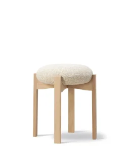 Fredericia Furniture Pioneer Stool, lacquered oak/zero 0001 fra> Skamler