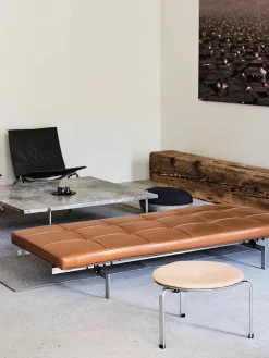 Fritz Hansen PK80 Daybed af Poul Kjærholm><noscript><img width=