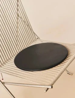 Fritz Hansen PK4 Loungestol i sort, stålstel af Poul Kjærholm><noscript><img width=