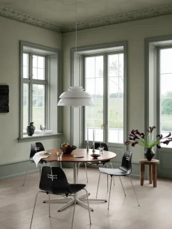 Fritz Hansen PK3 spisebordsstol, sort ask af Poul Kjærholm><noscript><img width=