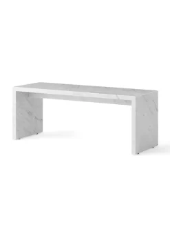 Audo Copenhagen Plinth Bridge, White carrara marble fra> Sofaborde