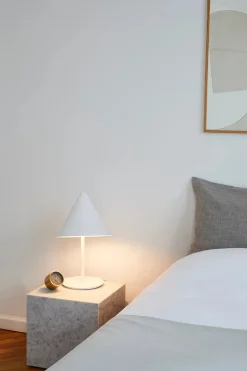 Audo Copenhagen Plinth Cubic White Carrara marmor fra><noscript><img width=