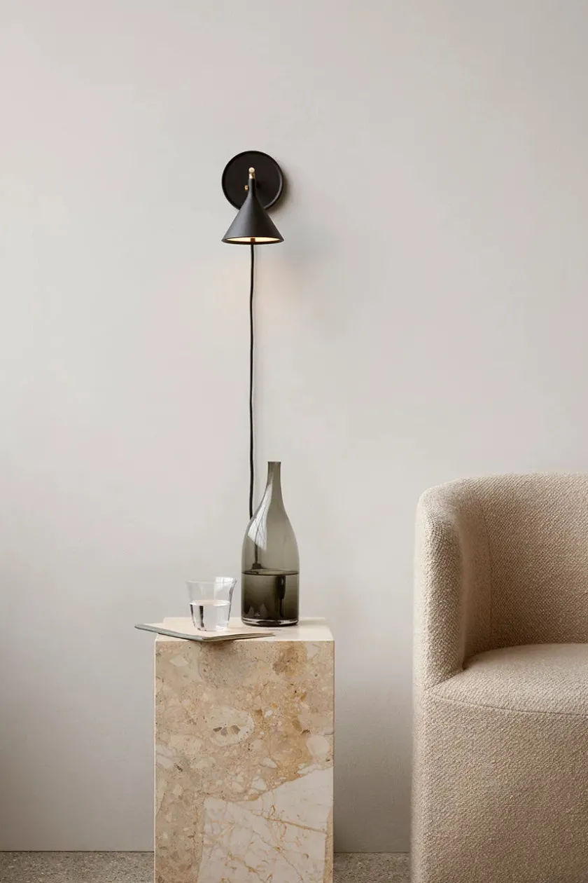 Audo Copenhagen Plinth Tall, grey galaxy marble fra> Sideborde Og Små Borde