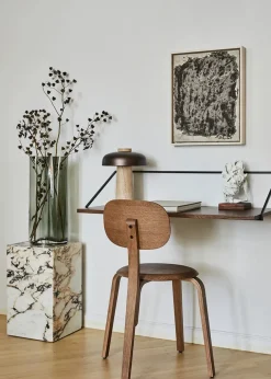Audo Copenhagen Plinth Tall Sand Kunis Breccia marmor fra><noscript><img width=