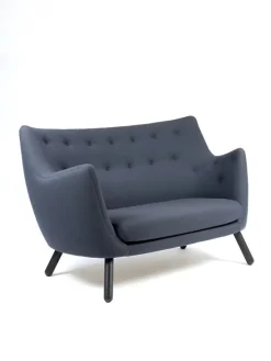 House of Finn Juhl Poet Sofa af Finn Juhl><noscript><img width=