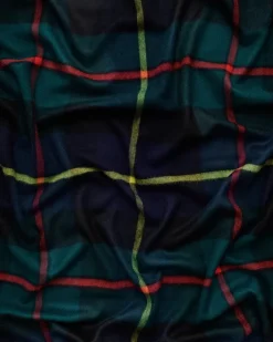 Magniberg Queen blanket - Lipstick red tartan fra><noscript><img width=