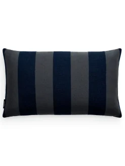 Kvadrat Reflex Cushion, 45 x 75 cm fra> Puder Og Plaider|Puder