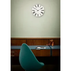 Arne Jacobsen Clocks Roman Vægur af Arne Jacobsen (Ø: 21)><noscript><img width=