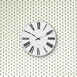 Arne Jacobsen Clocks Roman Vægur af Arne Jacobsen (Ø: 29)><noscript><img width=