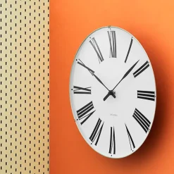 Arne Jacobsen Clocks Roman Vægur af Arne Jacobsen (Ø: 29)><noscript><img width=