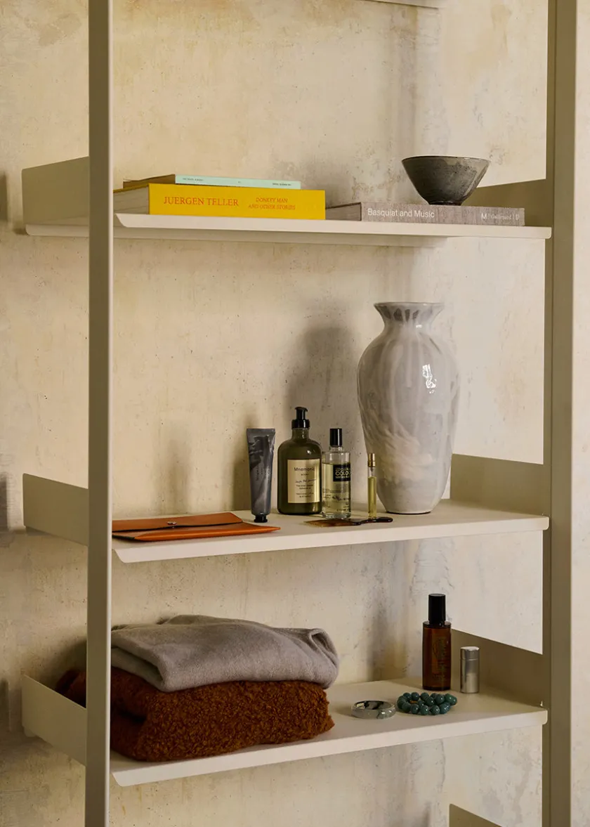 &Tradition Rombe IF5, Add-on Bay Desk fra> Reolsystemer