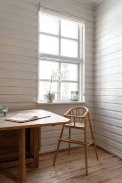 Oaklings Saga Højstol, røget eg fra><noscript><img width=