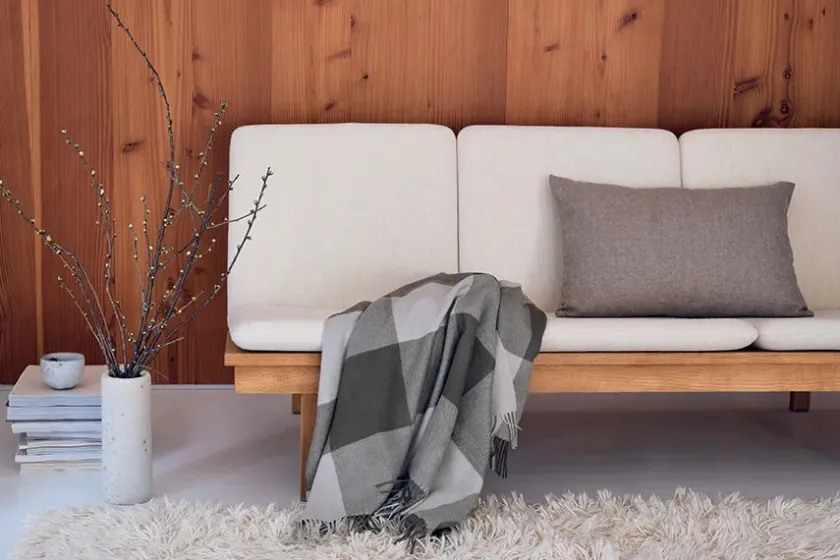 Silkeborg Uldspinderi Santa Fe Plaid, umber fra> Gaver Til Hende|Puder Og Plaider