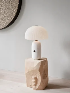 Vipp Sculpture bordlampe fra><noscript><img width=