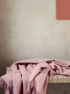 Silkeborg Uldspinderi Season Plaid, midnight fra><noscript><img width=