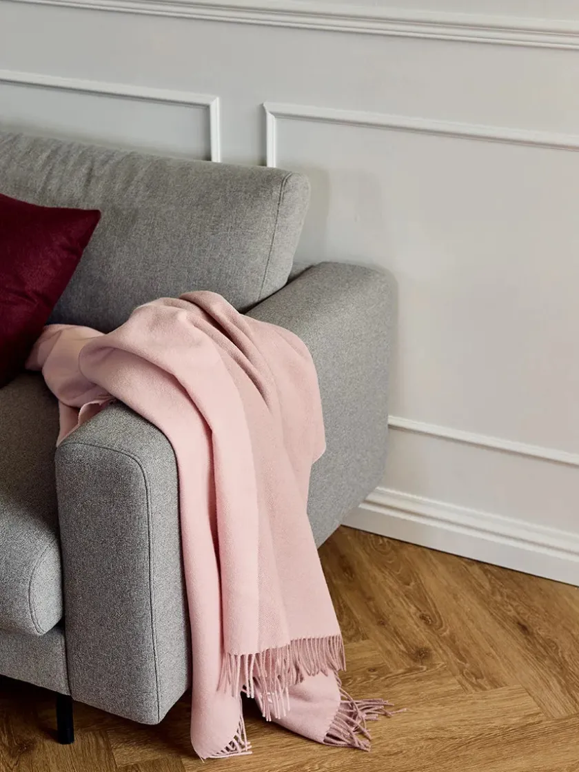 Silkeborg Uldspinderi Secret Plaid, beetroot/rhubarb fra> Puder Og Plaider