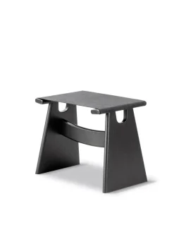 Fredericia Furniture Seto Stool, eg sort lak fra> Skamler
