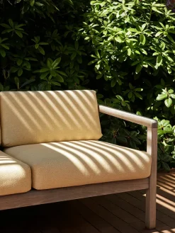 Fritz Hansen Skagerak Virkelyst 3 pers. Sofa, Golden Yellow Stripe fra><noscript><img width=