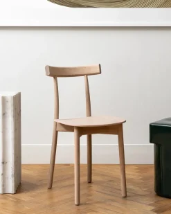 Nine Skinny wooden chair, oak fra> Spisebordsstole
