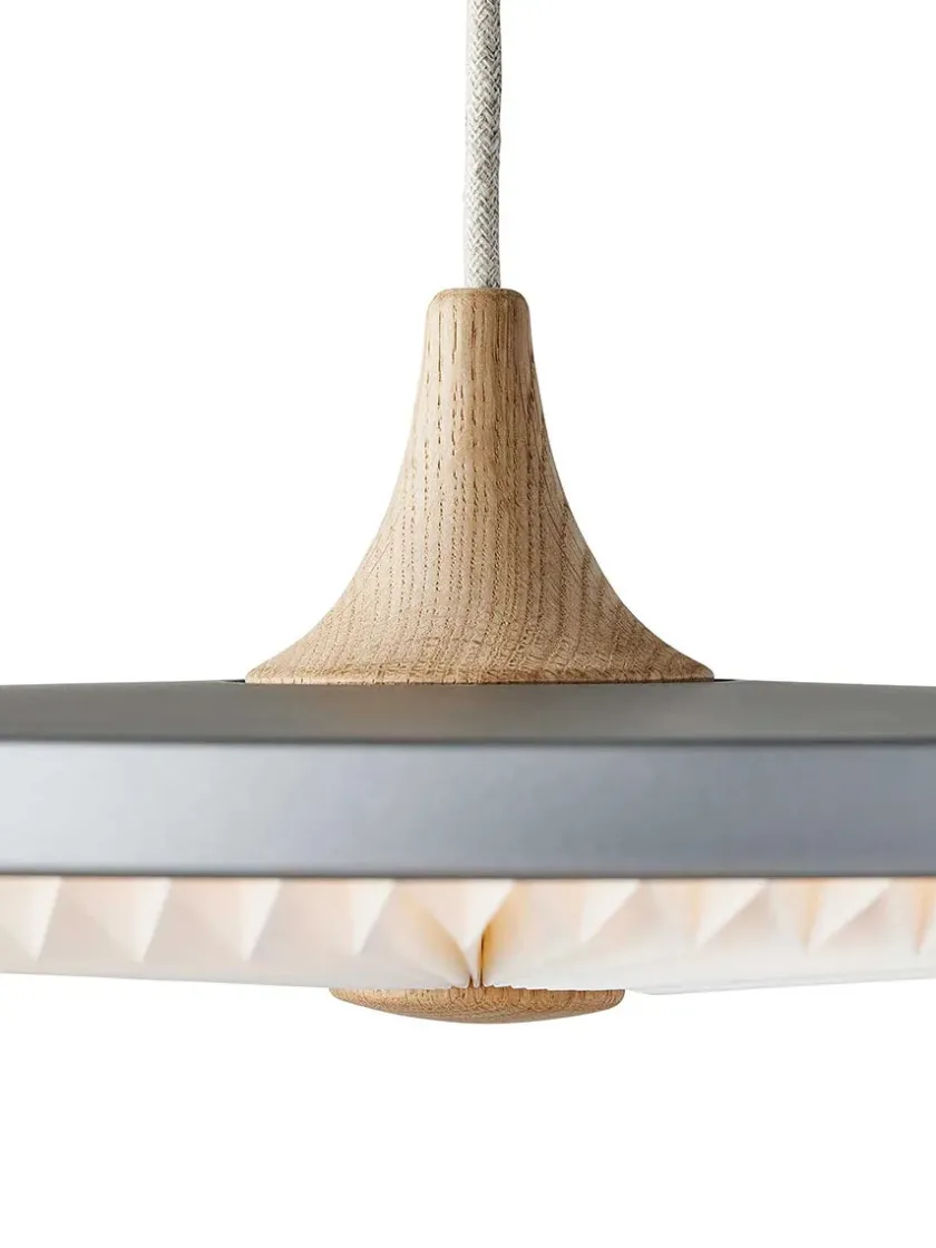 Le Klint Soleil pendel medium, lys eg, papir skærm fra> Pendler|Spots