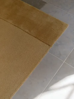 Linie Design Split Plains Tæppe, Beige fra><noscript><img width=