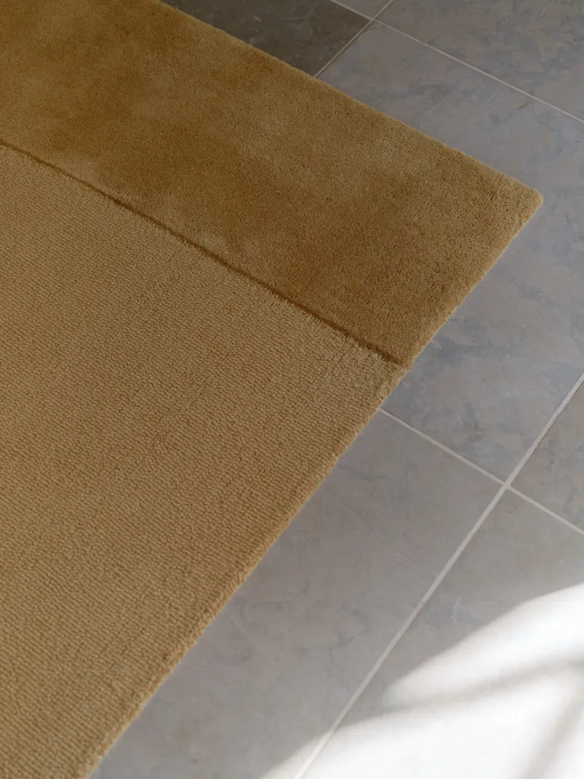 Linie Design Split Plains Tæppe, White fra> Gulvtæpper
