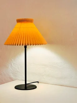 Le Klint 334T Bordlampe, white fra><noscript><img width=