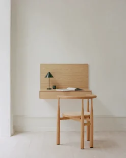 New Works Tana Wall Mounted Desk, oak fra> Skriveborde