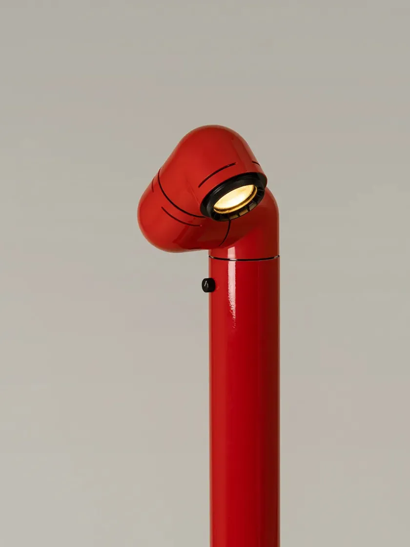 Santa & Cole Tatu Alta Gulvlampe, pure red fra Santa and Cole> Gulvlamper|Spots
