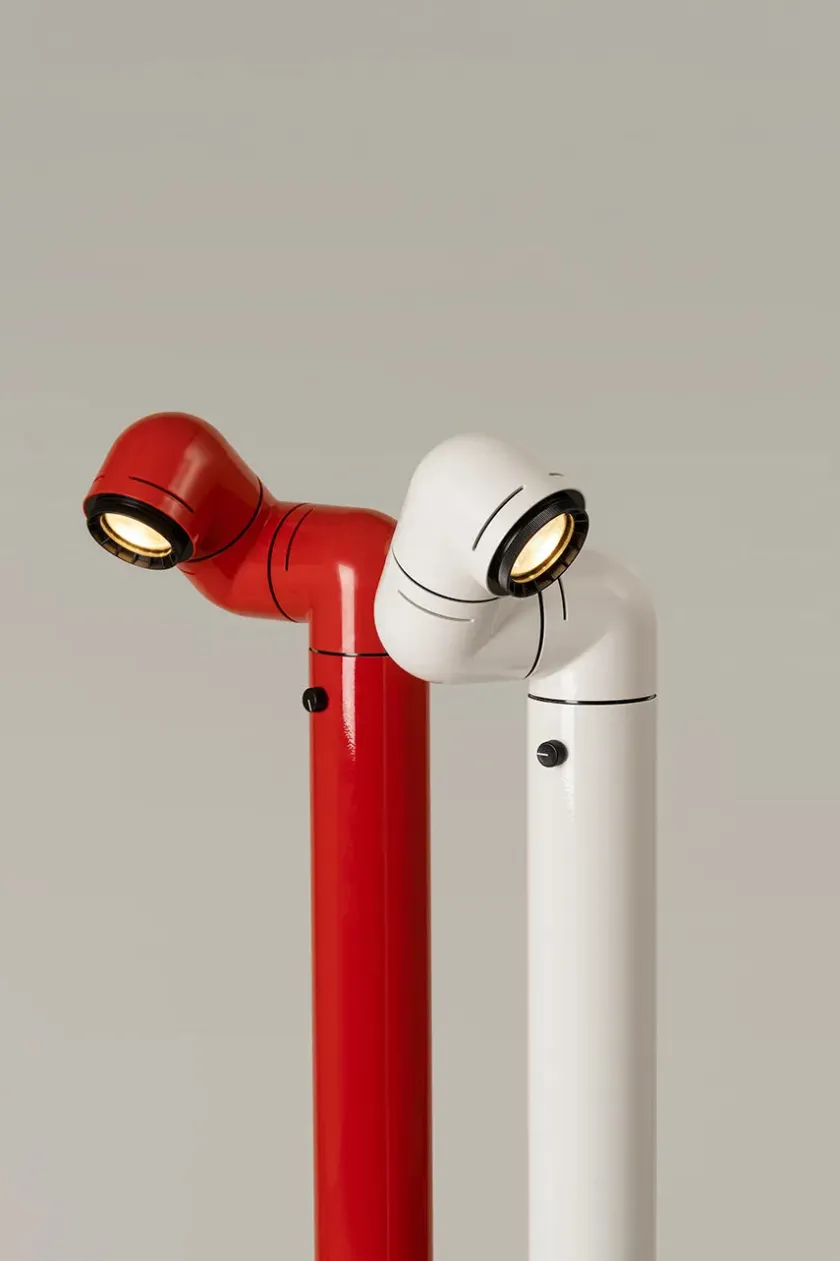 Santa & Cole Tatu Alta Gulvlampe, pure red fra Santa and Cole> Gulvlamper|Spots