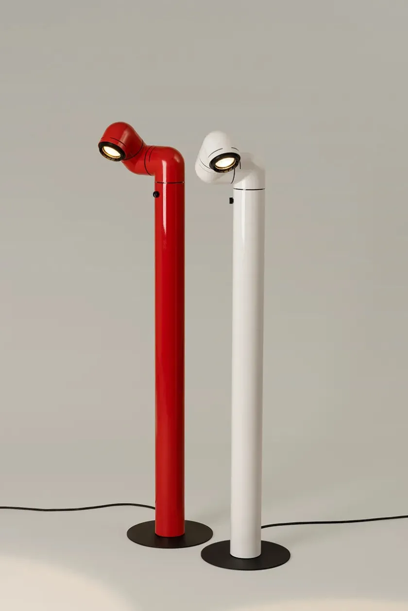 Santa & Cole Tatu Alta Gulvlampe, pure red fra Santa and Cole> Gulvlamper|Spots