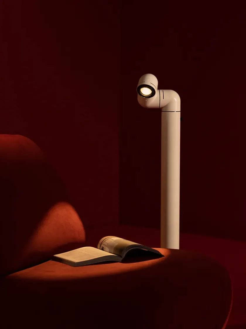 Santa & Cole Tatu Alta Gulvlampe, white grey fra Santa and Cole> Gulvlamper|Spots