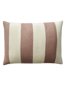 Silkeborg Uldspinderi The Sweater Cushion, golden yellow fra><noscript><img width=