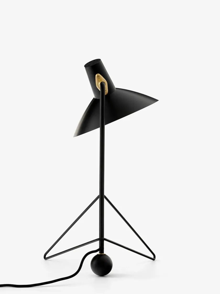 &Tradition Tripod HM9 Bordlampe af Hvidt & Mølgaard> Spots