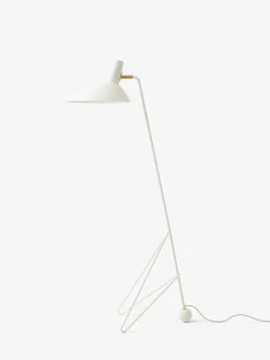 &Tradition Tripod HM8 Gulvlampe af Hvidt & Mølgaard><noscript><img width=
