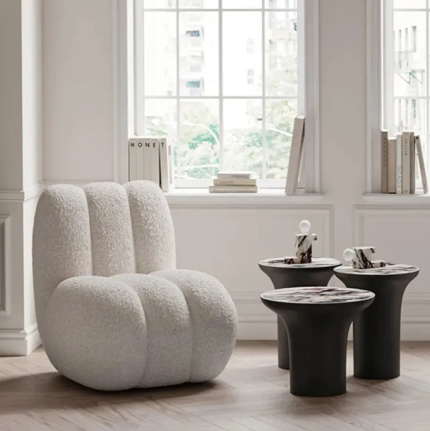 101 Copenhagen Trumpet Table, Tall fra> Sideborde Og Små Borde