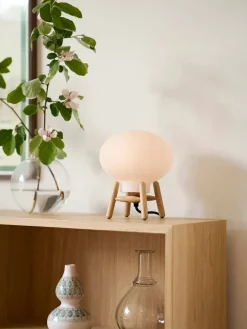 FDB Møbler U6 Mini Hiti Bordlampe, opalt glas/eg fra> Spots