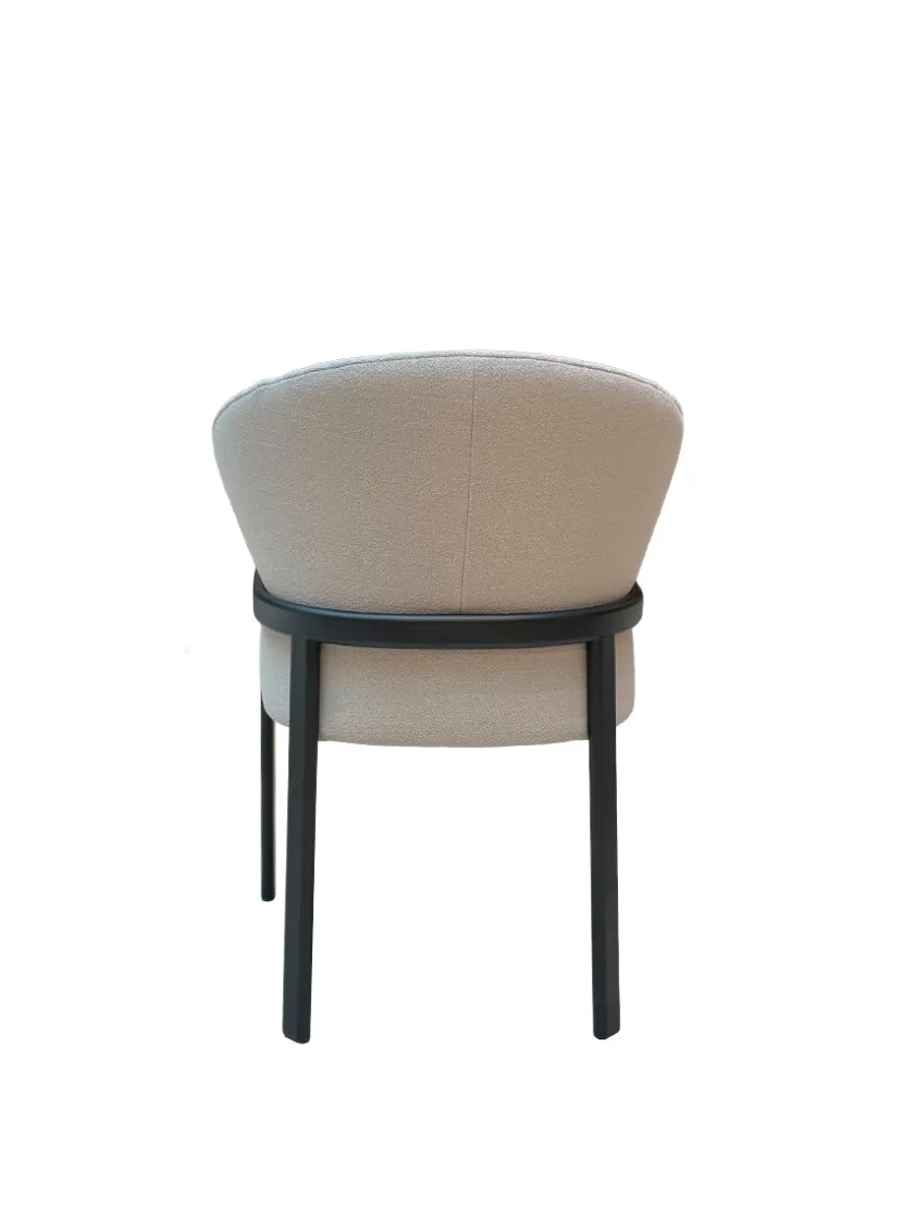 Ligne Roset Valmy Carver stol fra> Spisebordsstole