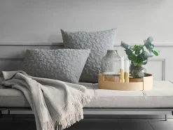 Fritz Hansen Vertigo Pude 60x40 i light grey af Arne Jacobsen> Puder Og Plaider|Puder